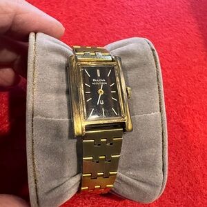 Vintage women’s Gold-Tone Rectangular Watch
